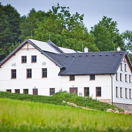 Penzion Na Belisku Březiny المظهر الخارجي الصورة